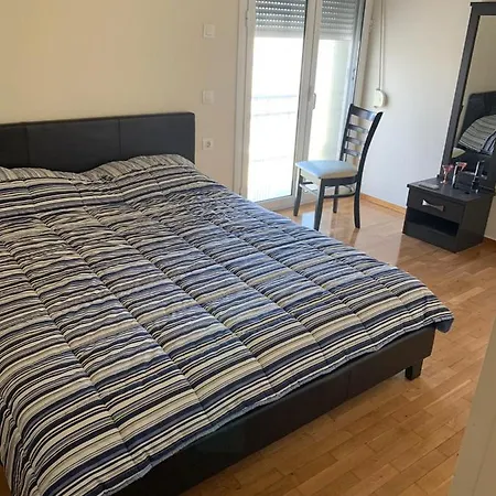 Appartement Near Center Corinth