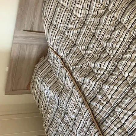 Near Center شقة Corinth